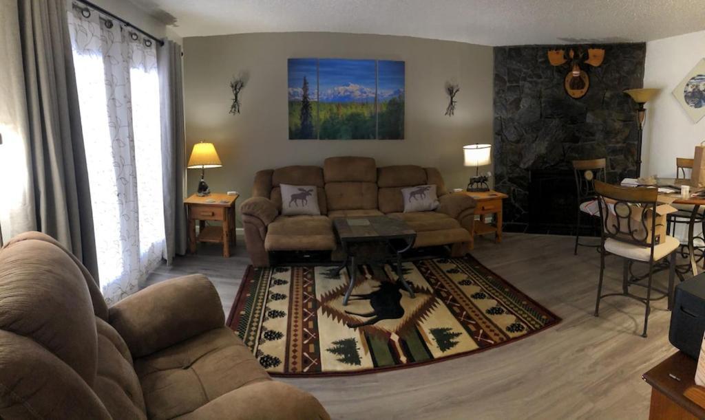 The Moose Crossing Apartment